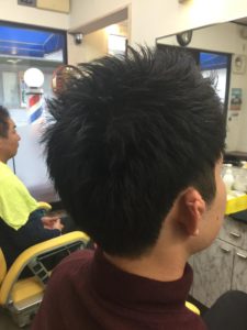 ソフトモヒカンの男性