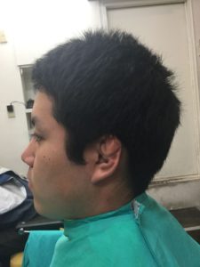 ソフトモヒカンの男性