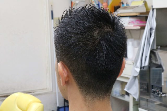 ４０代男性のヘアスタイル写真