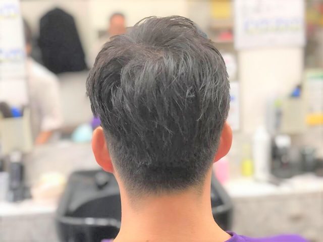 20代男性のスタイル写真